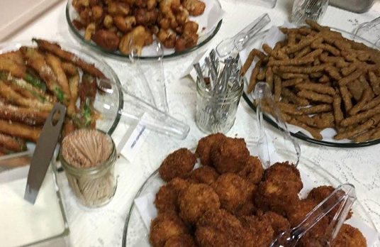 Compadres Cafe Texas Catering is great for Birthdays, Baby Showers, Buisness Events and Holiday Parties - www.compadrestexascafe.com/event-catering.html